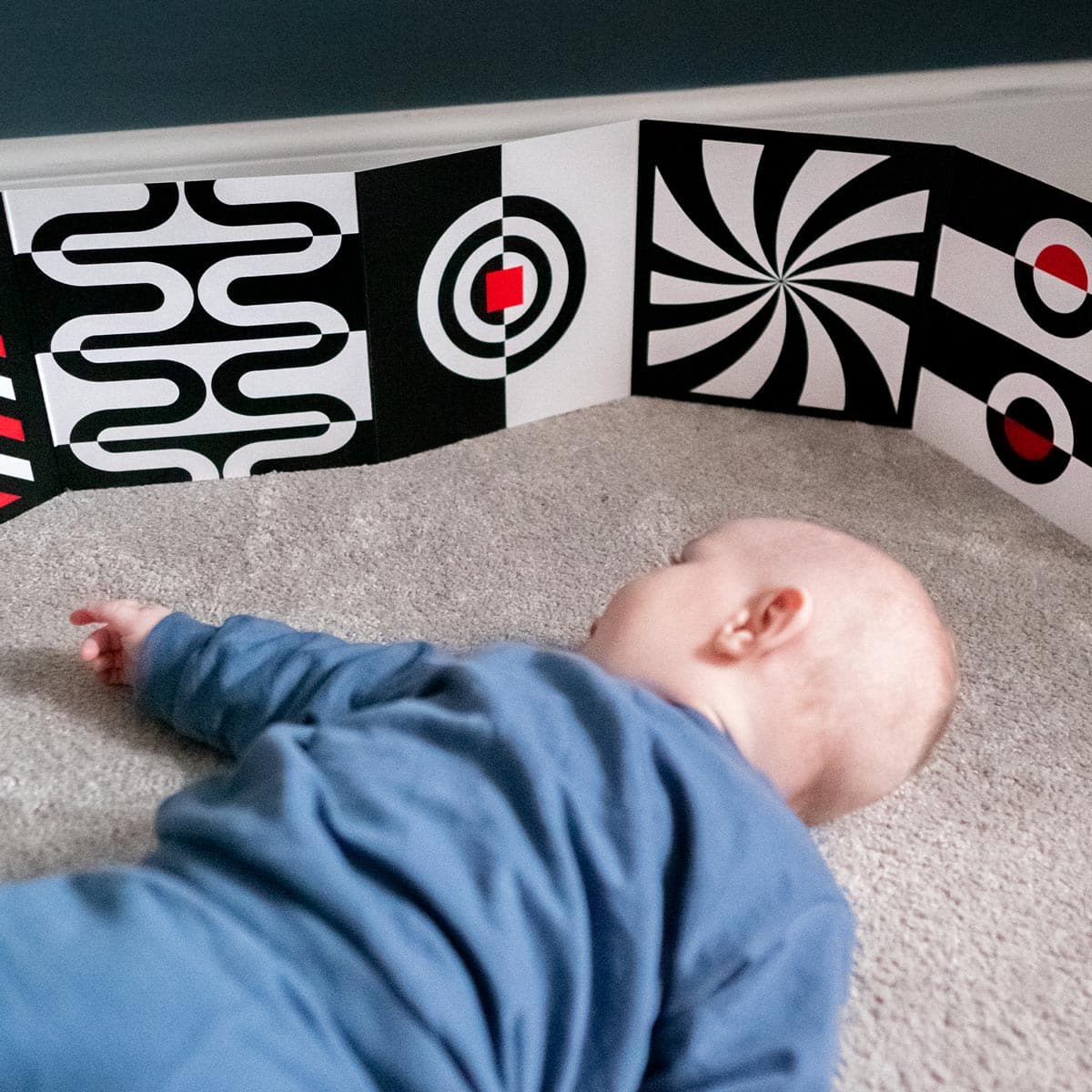 Tummy Time Sensory Board 0+