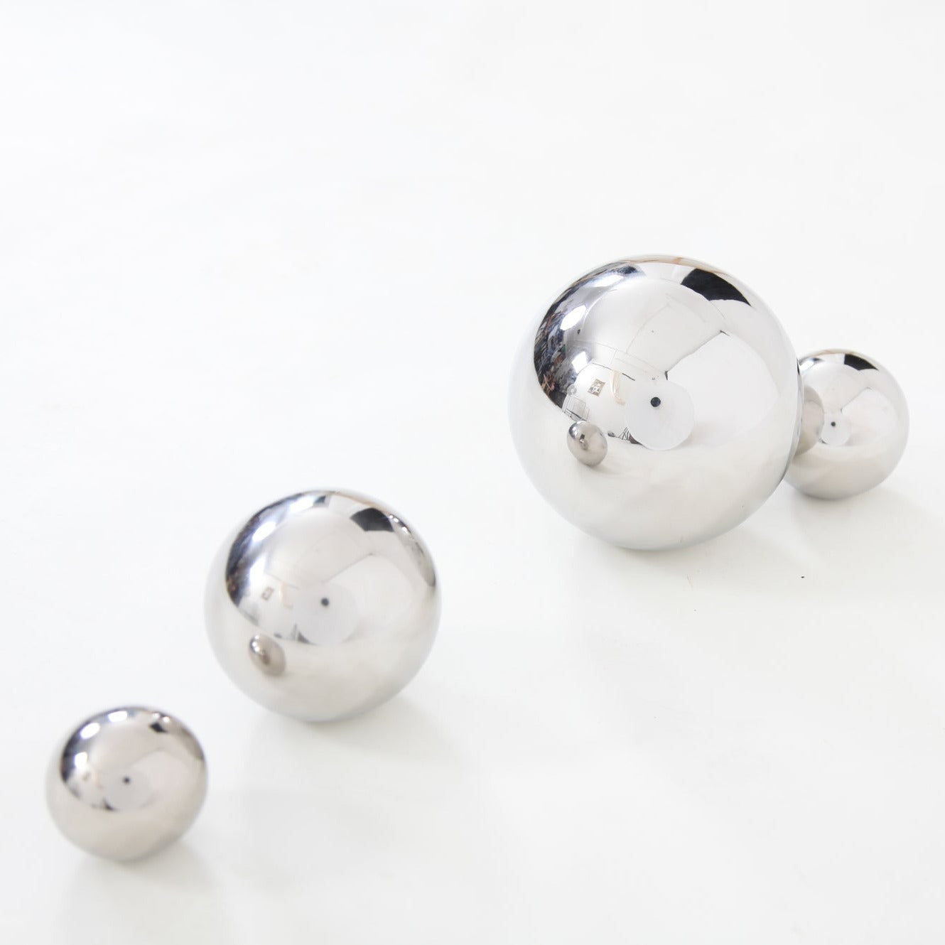 Sensory Reflective Silver Balls