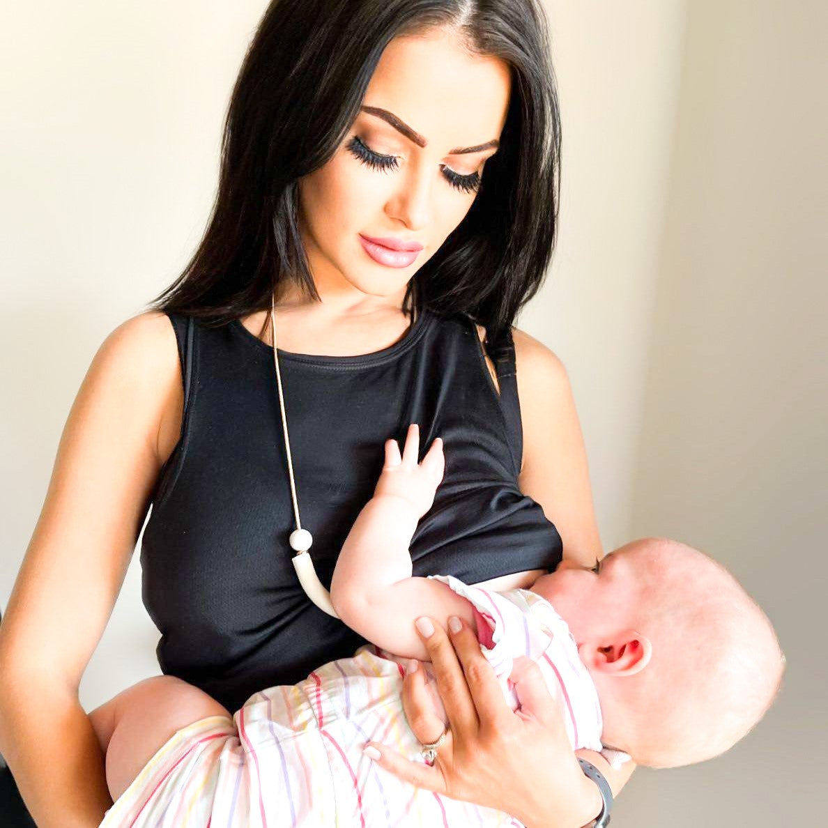 Toffee Dream Feeding Necklace