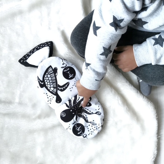 Baby's First Sensory Cloth Book | Monochrome Book