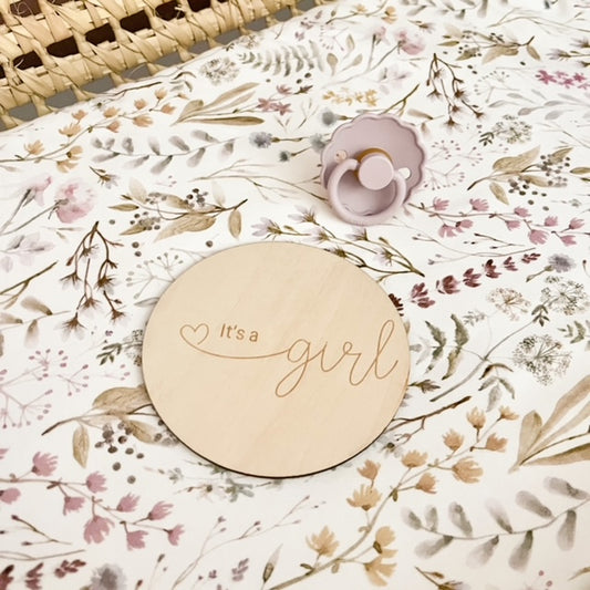 It's a Girl Baby Announcement Disc