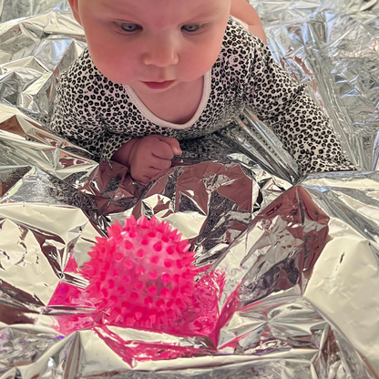 Spiked Flashing Ball