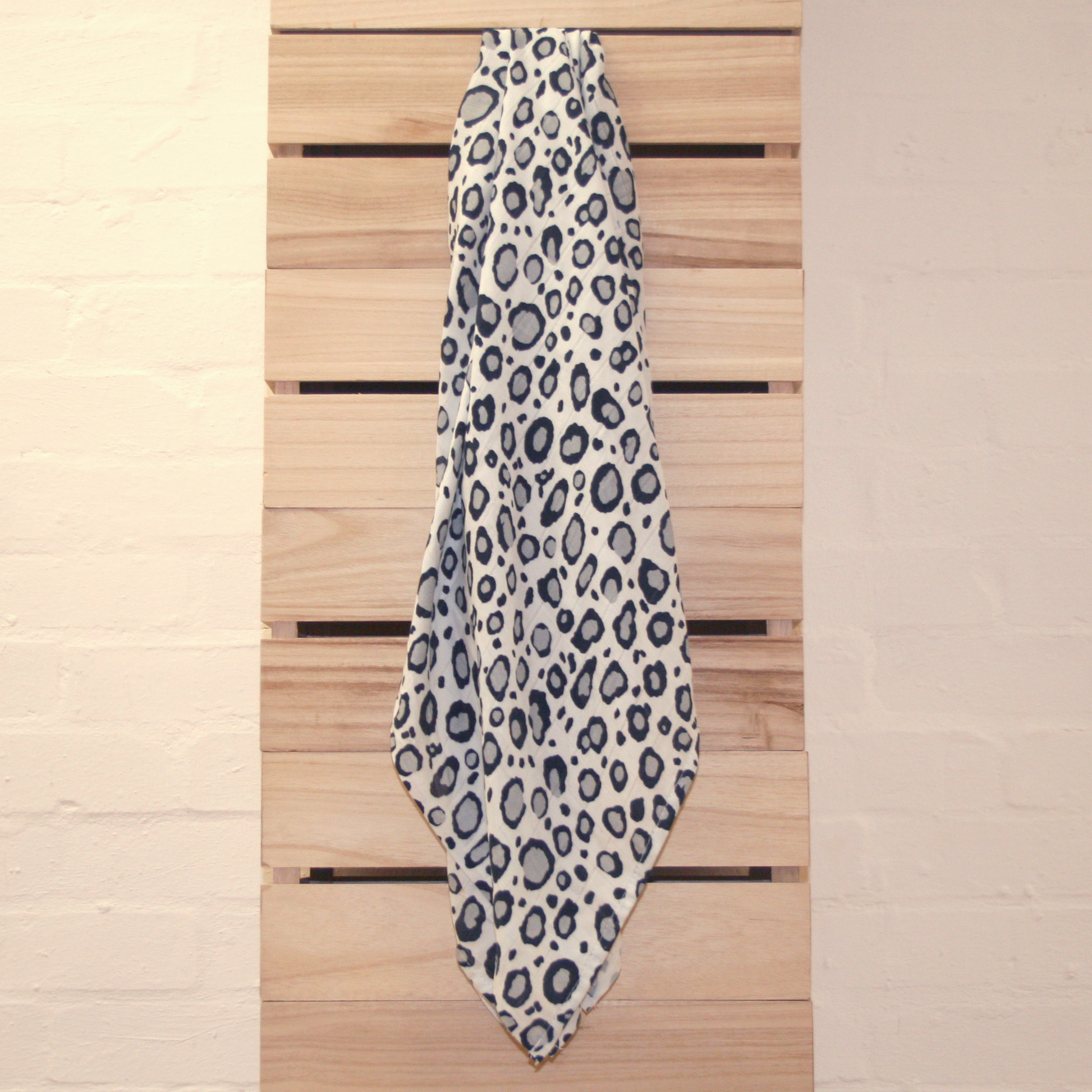Animal hot sale print muslin