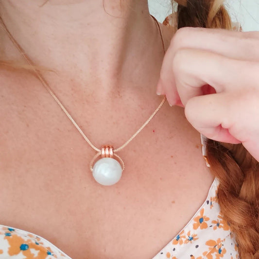 Ivory Pearl Pendant