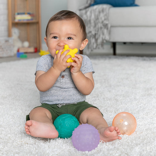 Infantino Lights & Sounds Multi Sensory Balls Set