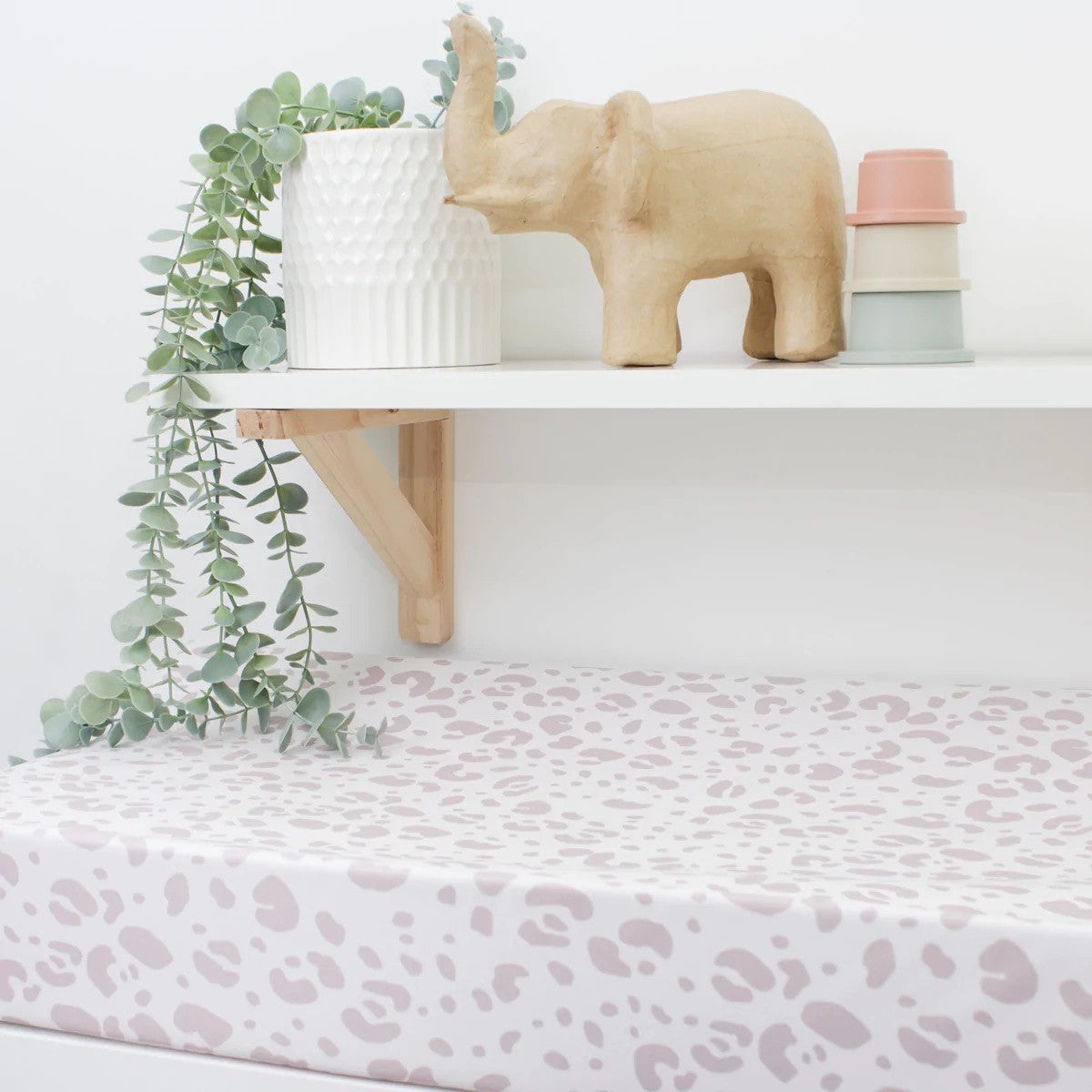 Anti Roll Changing Mat | Pink Leopard